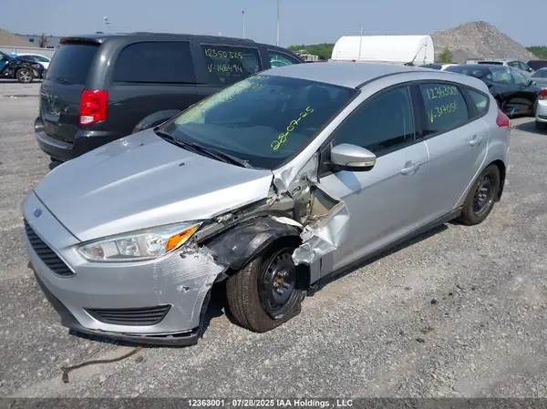 1FADP3K26GL317051 2016 FORD FOCUS - Image 2