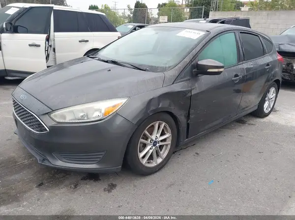 1FADP3K26GL320063 2016 FORD FOCUS - Image 2