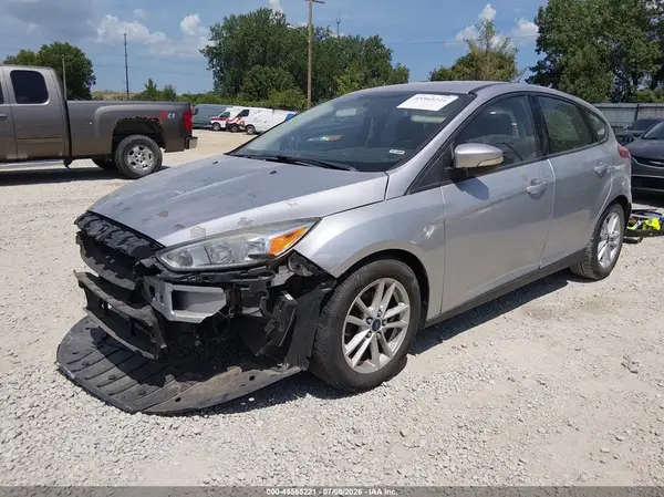 1FADP3K26GL322475 2016 FORD FOCUS - Image 2