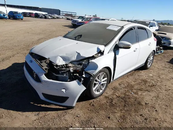 1FADP3K26GL331614 2016 FORD FOCUS - Image 2