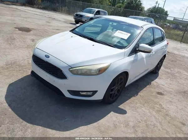 1FADP3K26GL332522 2016 FORD FOCUS - Image 2