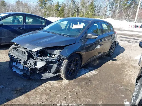 1FADP3K26GL332942 2016 FORD FOCUS - Image 2