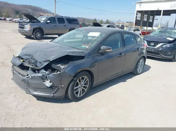 1FADP3K26GL343200 2016 FORD FOCUS - Image 2