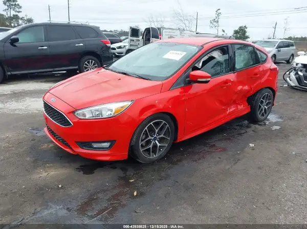1FADP3K26GL350390 2016 FORD FOCUS - Image 2
