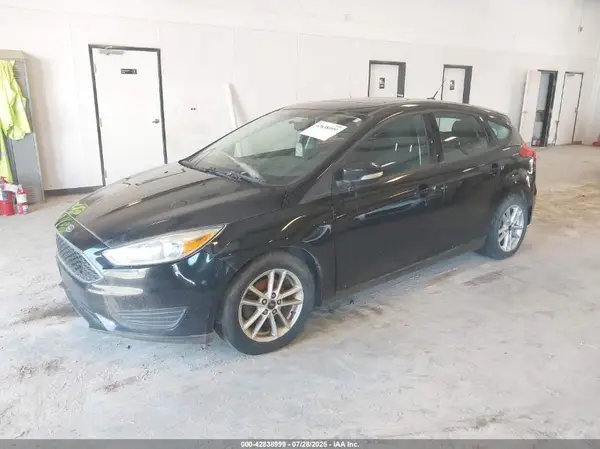 1FADP3K26GL359638 2016 FORD FOCUS - Image 2