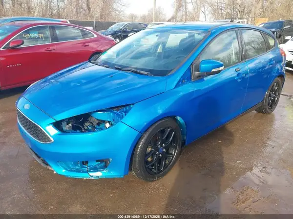 1FADP3K26GL360787 2016 FORD FOCUS - Image 2