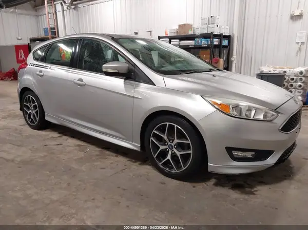 1FADP3K26GL369893 2016 FORD FOCUS - Image 1