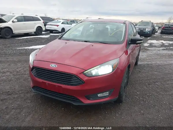 1FADP3K26GL370655 2016 FORD FOCUS - Image 2