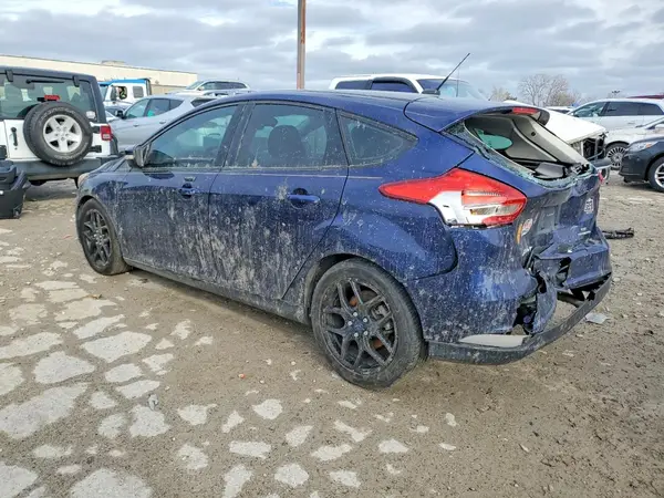 1FADP3K26GL371479 2016 FORD FOCUS - Image 2