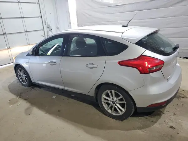 1FADP3K26GL392803 2016 FORD FOCUS - Image 2