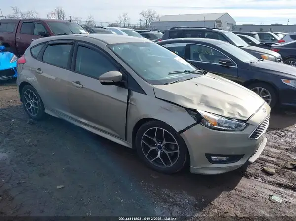 1FADP3K26GL394373 2016 FORD FOCUS - Image 1