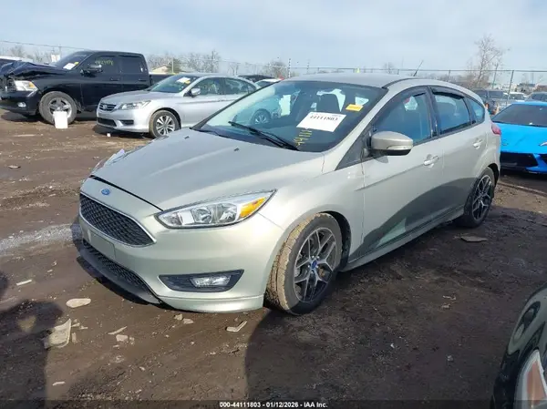 1FADP3K26GL394373 2016 FORD FOCUS - Image 2