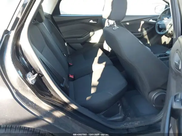 1FADP3K26HL206873 2017 FORD FOCUS - Image 8