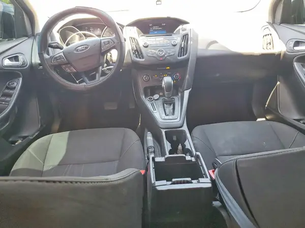 1FADP3K26HL217906 2017 FORD FOCUS - Image 8