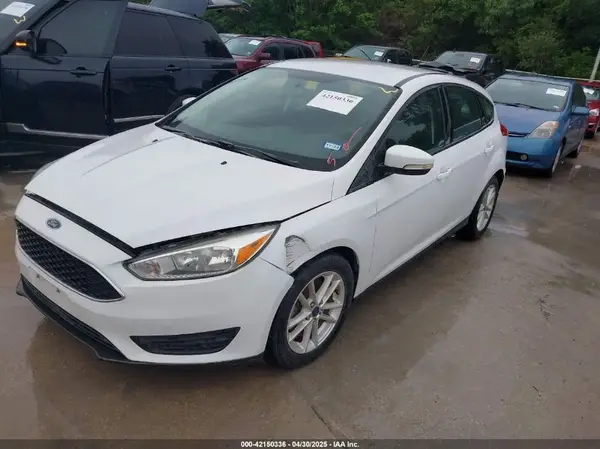 1FADP3K26HL219395 2017 FORD FOCUS - Image 2