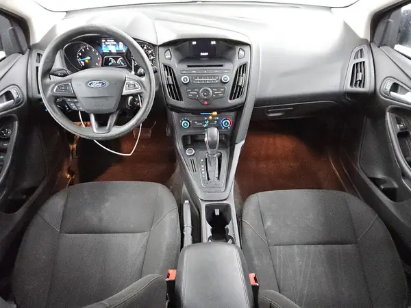 1FADP3K26HL231143 2017 FORD FOCUS - Image 8