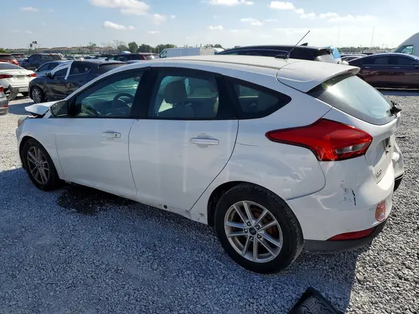 1FADP3K26HL231255 2017 FORD FOCUS - Image 2