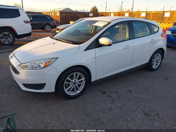 1FADP3K26HL231563 2017 FORD FOCUS - Image 2