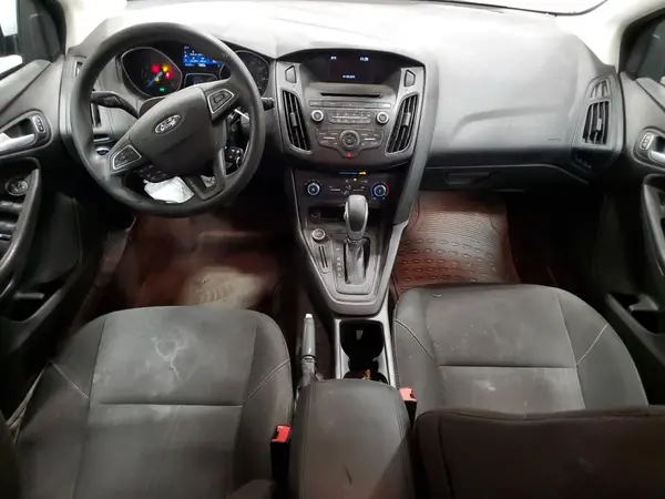 1FADP3K26HL232678 2017 FORD FOCUS - Image 8