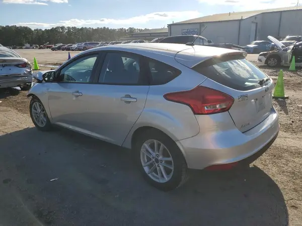 1FADP3K26HL232762 2017 FORD FOCUS - Image 2