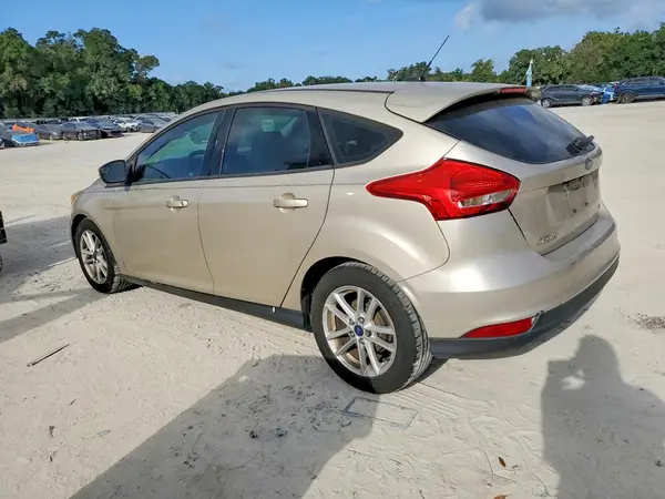 1FADP3K26HL241963 2017 FORD FOCUS - Image 2