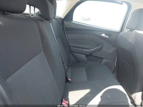 1FADP3K26HL265115 2017 FORD FOCUS - Image 8