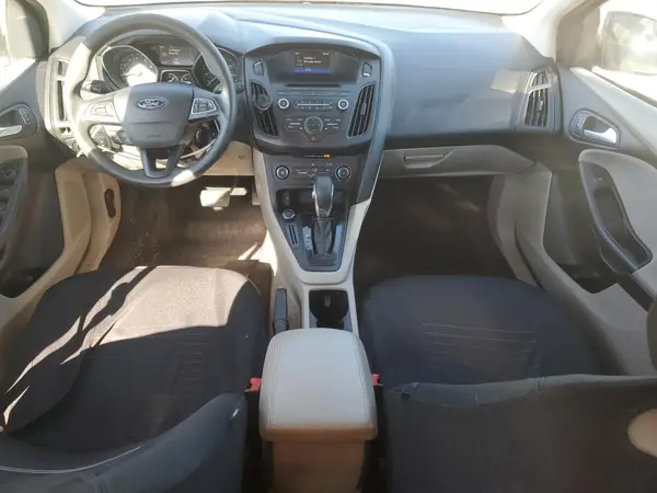 1FADP3K26HL267639 2017 FORD FOCUS - Image 8