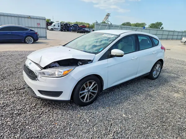 1FADP3K26HL267799 2017 FORD FOCUS - Image 1