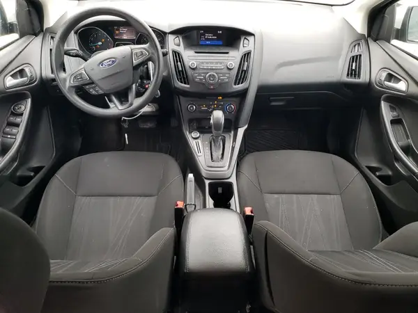 1FADP3K26HL267916 2017 FORD FOCUS - Image 8
