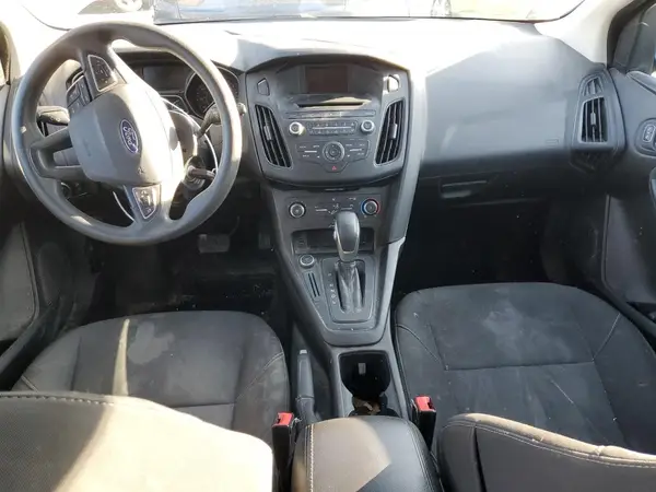 1FADP3K26HL278656 2017 FORD FOCUS - Image 8