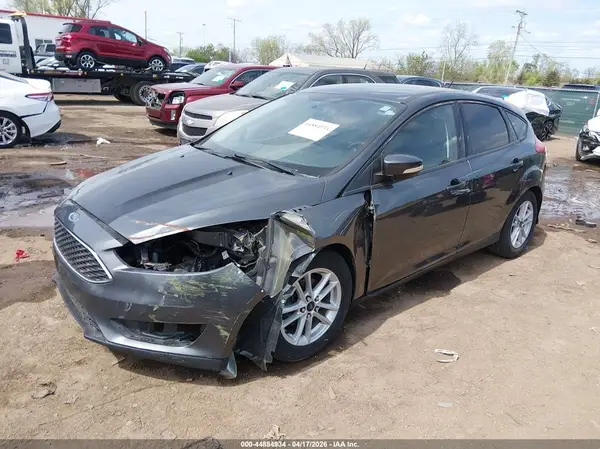 1FADP3K26HL286501 2017 FORD FOCUS - Image 2