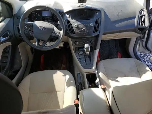 1FADP3K26HL298017 2017 FORD FOCUS - Image 8