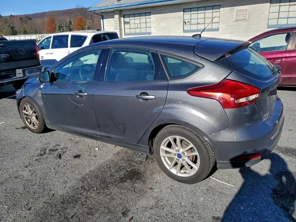 1FADP3K26HL312840 2017 FORD FOCUS - Image 2