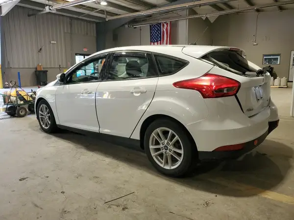 1FADP3K26HL323580 2017 FORD FOCUS - Image 2