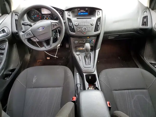 1FADP3K26HL328990 2017 FORD FOCUS - Image 8