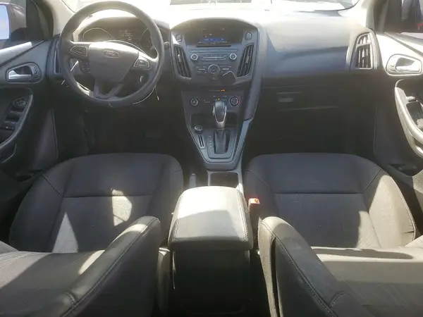 1FADP3K26HL337012 2017 FORD FOCUS - Image 8