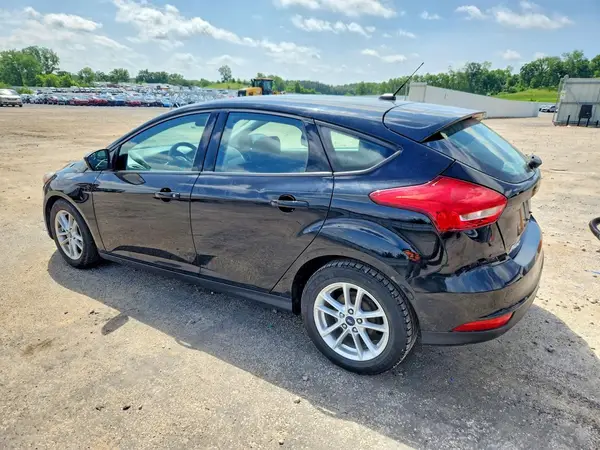 1FADP3K26HL339357 2017 FORD FOCUS - Image 2