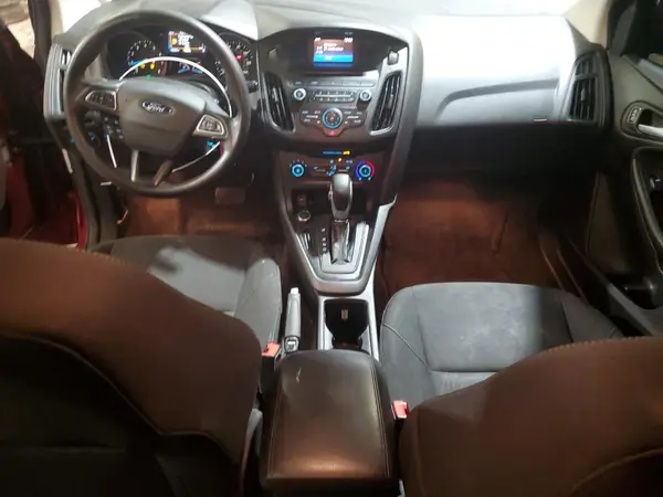 1FADP3K26HL339844 2017 FORD FOCUS - Image 8