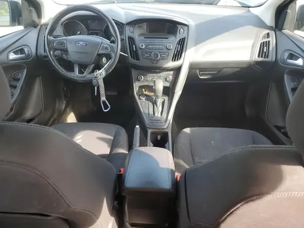 1FADP3K26HL346258 2017 FORD FOCUS - Image 8