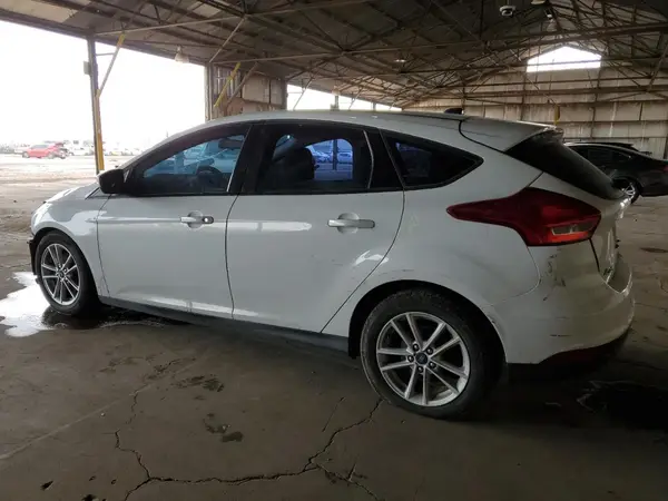 1FADP3K26HL348298 2017 FORD FOCUS - Image 2