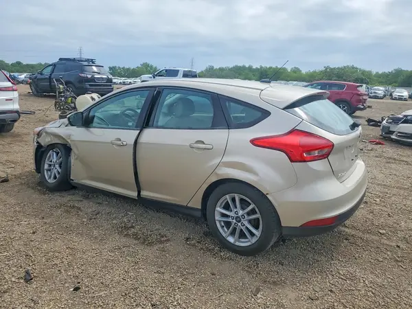 1FADP3K26JL206619 2018 FORD FOCUS - Image 2