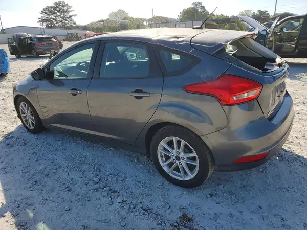 1FADP3K26JL212307 2018 FORD FOCUS - Image 2