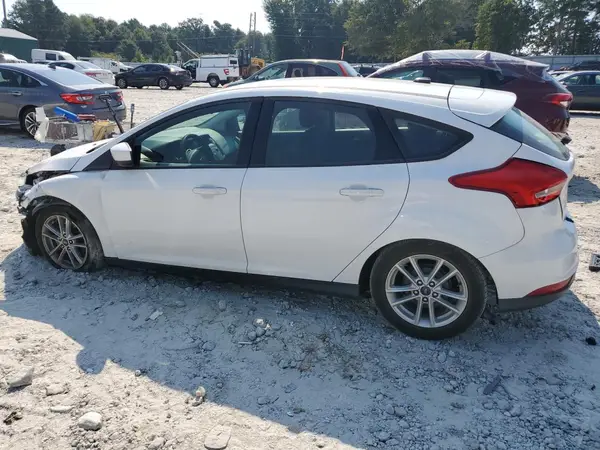 1FADP3K26JL212310 2018 FORD FOCUS - Image 2