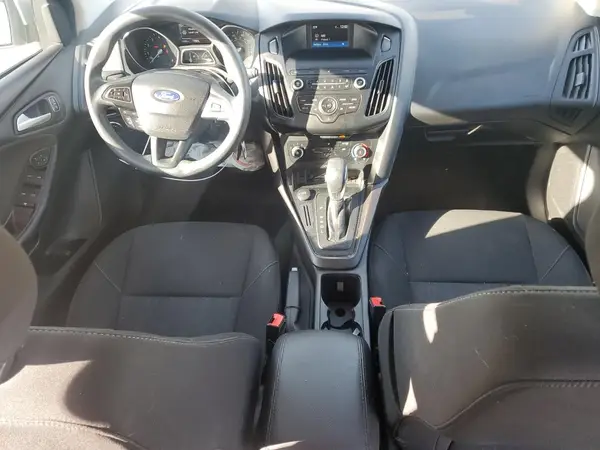 1FADP3K26JL254024 2018 FORD FOCUS - Image 8
