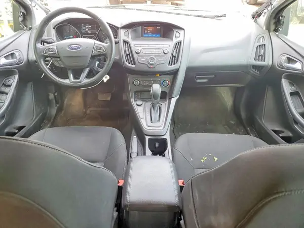1FADP3K26JL262933 2018 FORD FOCUS - Image 8