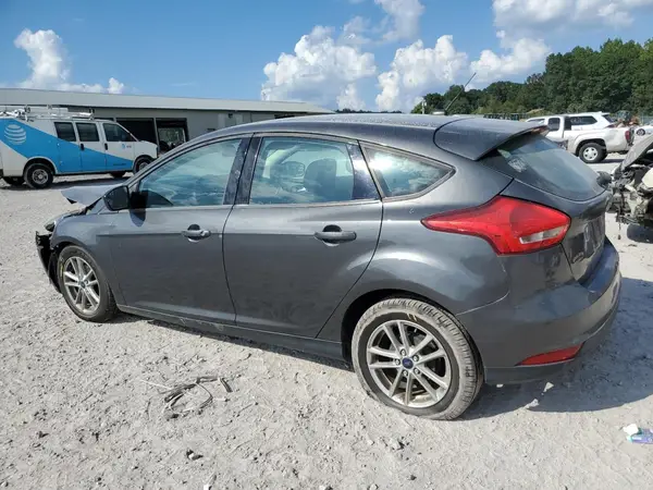 1FADP3K26JL275083 2018 FORD FOCUS - Image 2