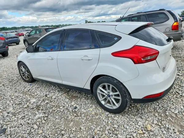 1FADP3K26JL280509 2018 FORD FOCUS - Image 2