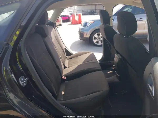 1FADP3K26JL282423 2018 FORD FOCUS - Image 8