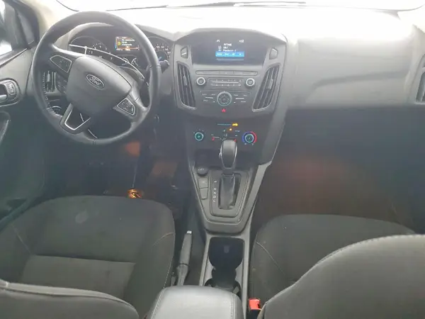 1FADP3K26JL305635 2018 FORD FOCUS - Image 8