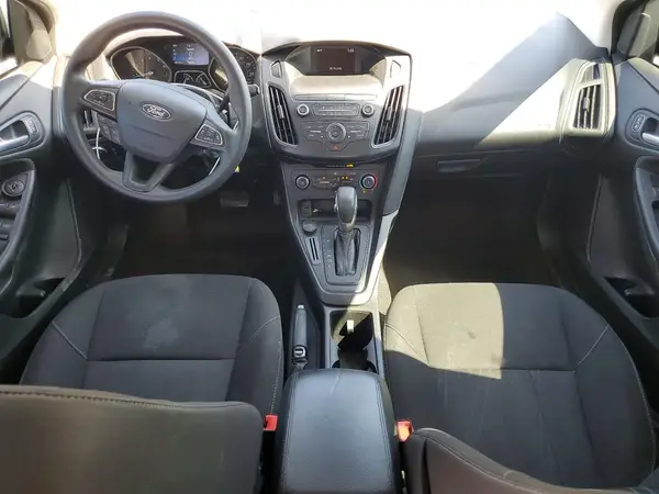1FADP3K26JL319664 2018 FORD FOCUS - Image 8